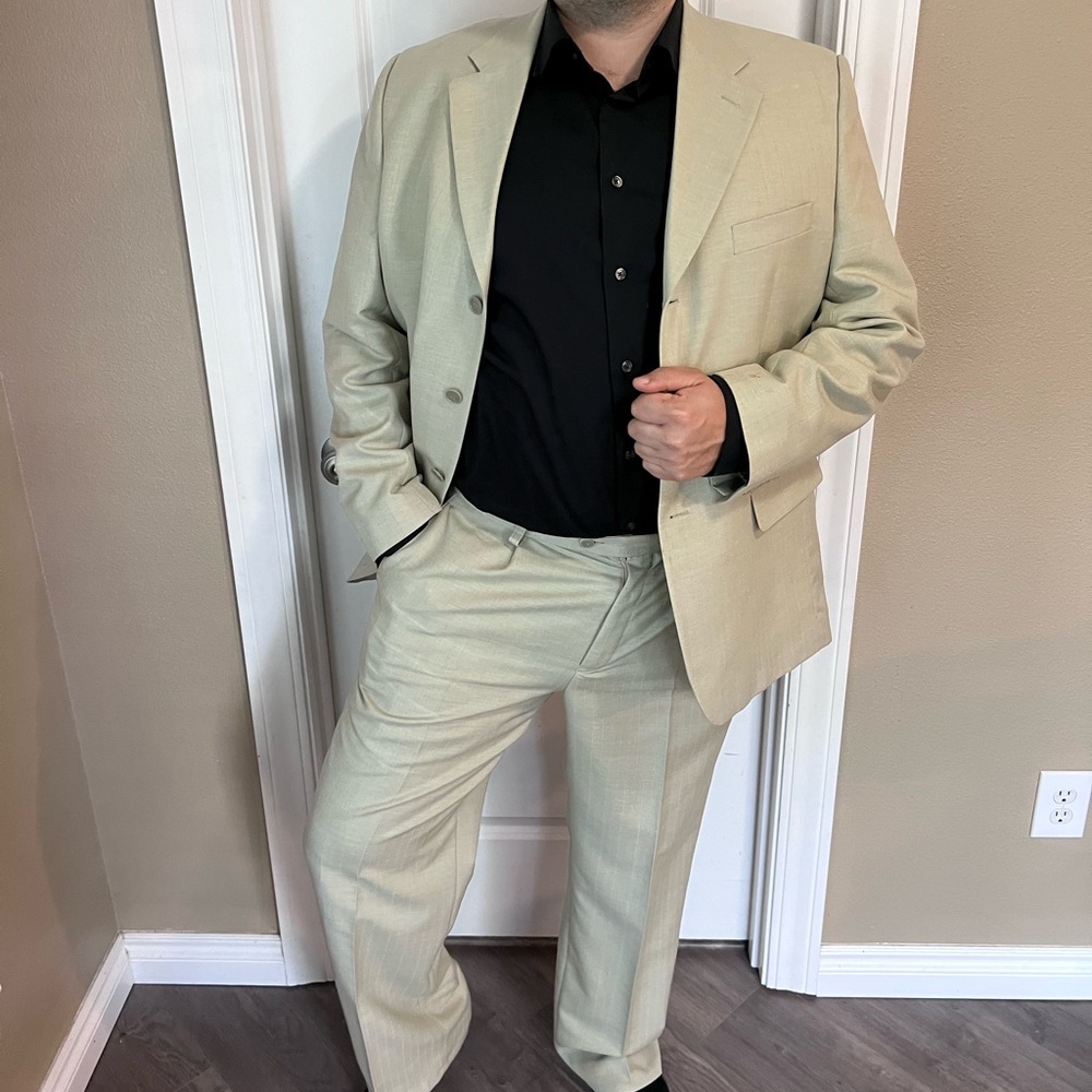 West Fashion Evolution light color suit for man size 56